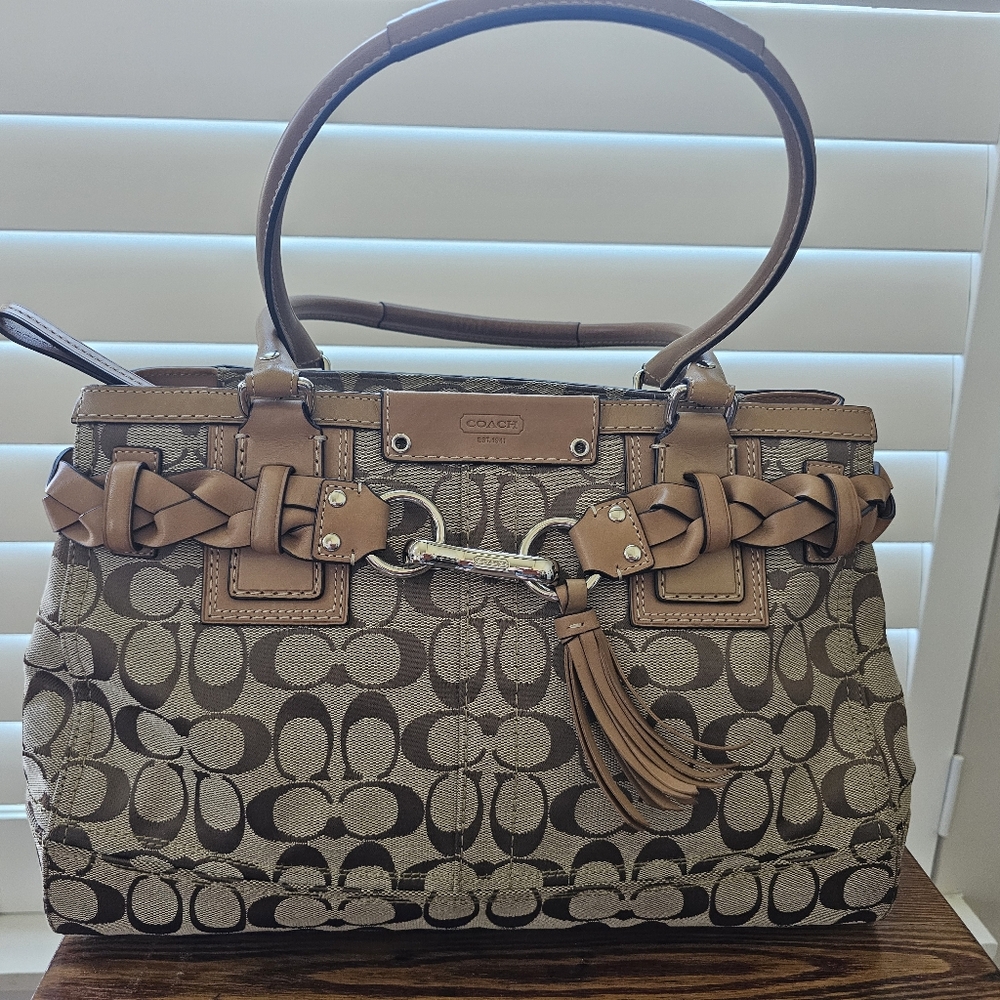 Coach Hampton signature carryall tote